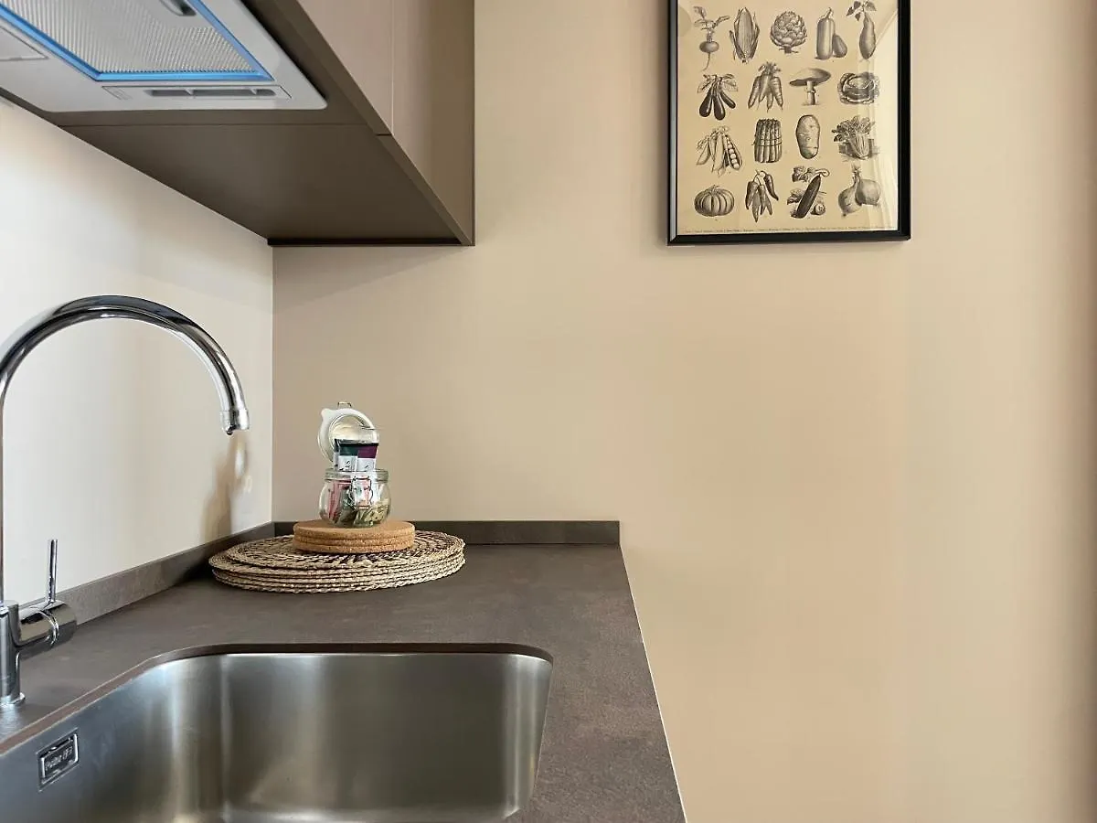 Ca Bela - San Marco Apartment Milan 0*,  Italy
