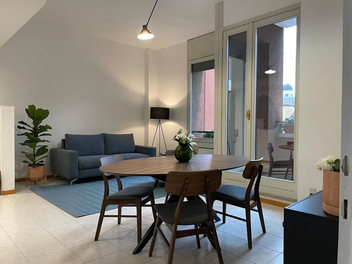Ca Bela - San Marco Apartment Milan Italy